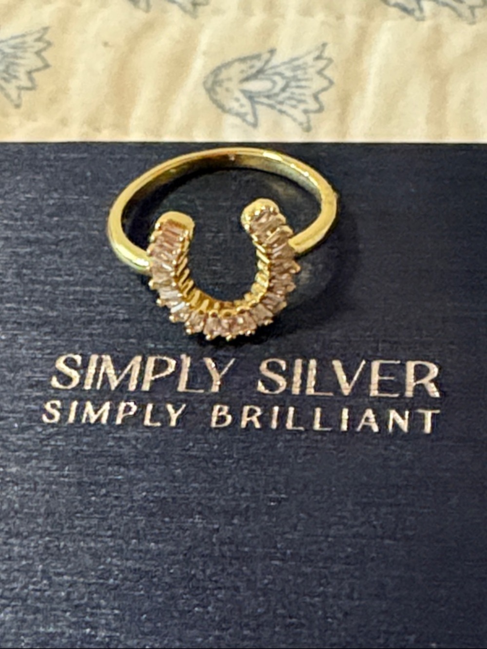 Gold-Tone Horseshoe Crystal Ring size 7 14 k plate